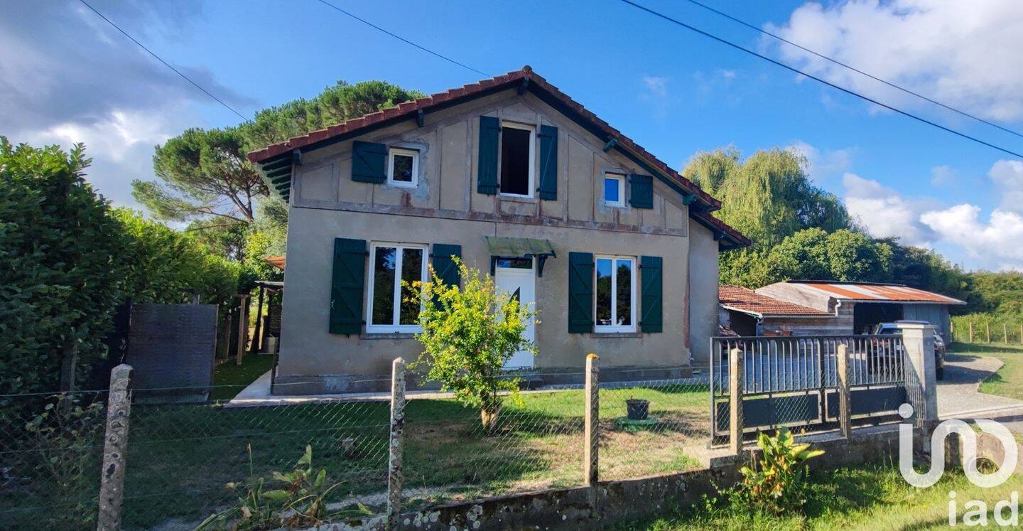 Maison à vendre, 110m², SAUGNAC ET CAMBRAN