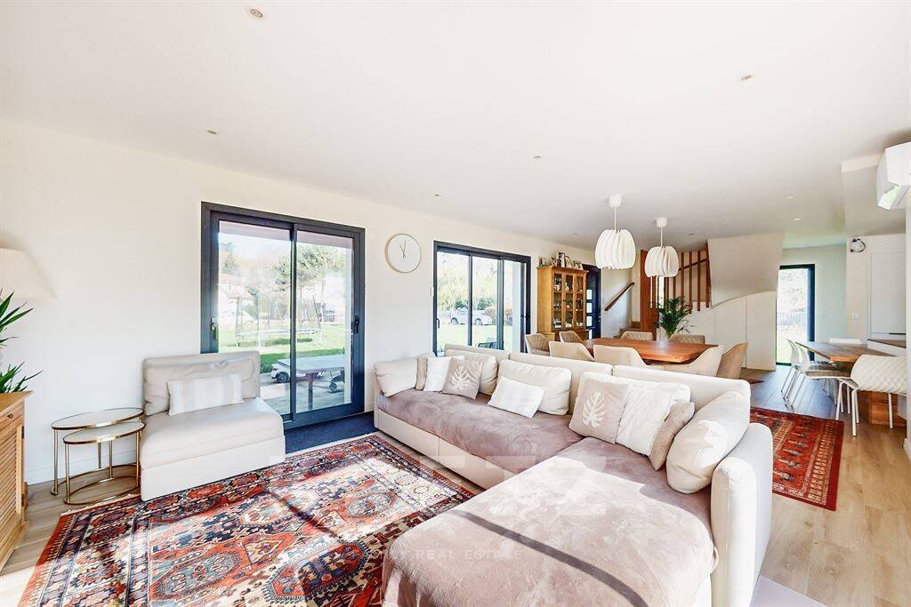 Maison à vendre, 335m², SAINT LEGER EN YVELINES