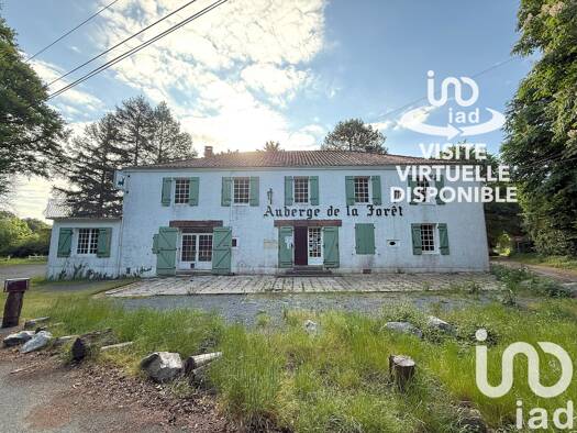 Maison à vendre 240 000 € 13 pièces 10 chambres 390 m² 5 270 m² de terrain Mervent 85200