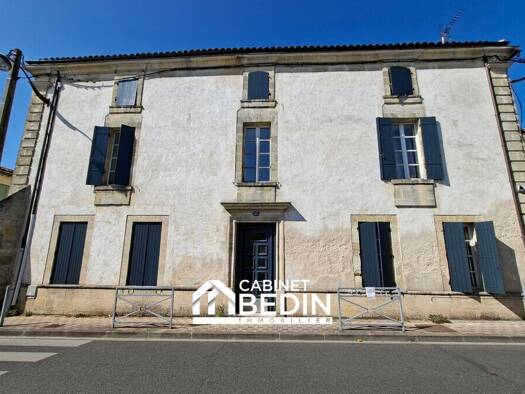 Immeuble mixte à vendre 693 000 € 359 m² Nord Ouest Saint-André-de-Cubzac 33240