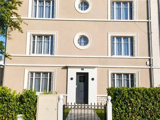 Immeuble à vendre 830 000 € 292,3 m² Cabochon Quiniere Blois 41000