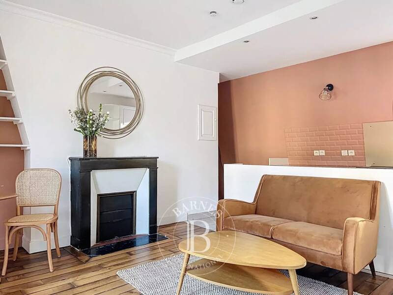 Maison à louer, 37m², PARIS 18E