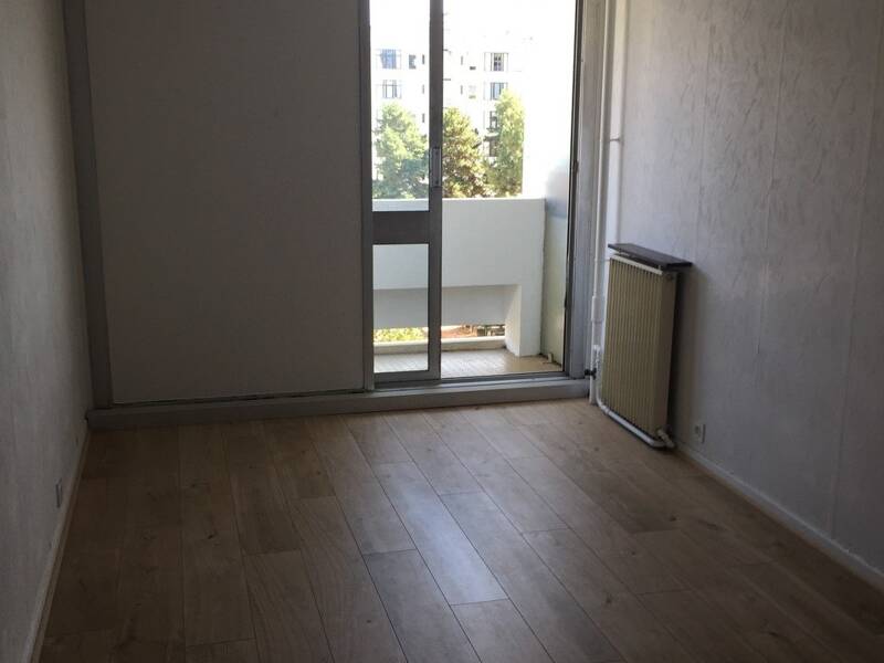 Maison à louer, 76m², LYON 8E