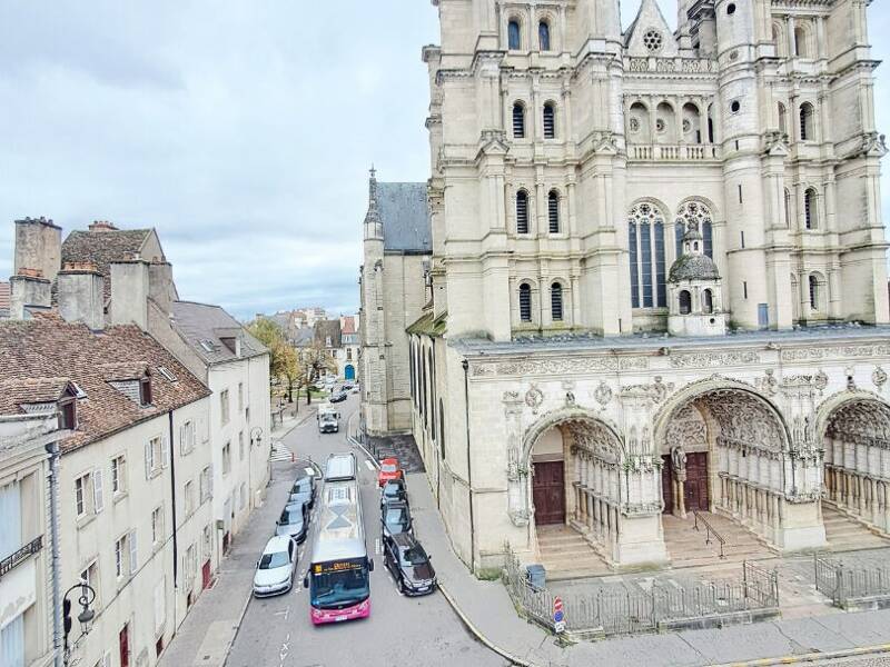 Maison à louer, 0m², DIJON