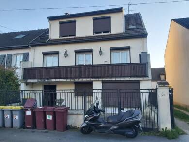 Appartement à vendre 117 000 € 1 pièce 29,5 m² RDC/2 Chantereine-La Fontaine-Arcades-Castermant Chelles 77500
