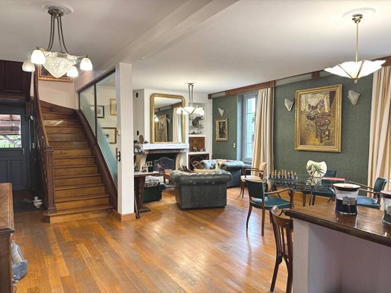 Maison à vendre, 245m², POUILLY SOUS CHARLIEU