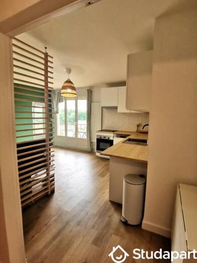 Appartement à louer 459 € 1 pièce 2 chambres 10 m² 6ème étage Tillay-Garotterie Saint-Herblain 44800