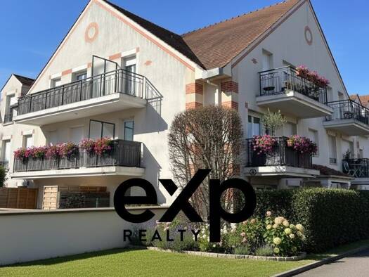 Appartement à vendre 219 990 € 3 pièces 2 chambres 50,3 m² Étage 2/2 Roissy-en-Brie 77680