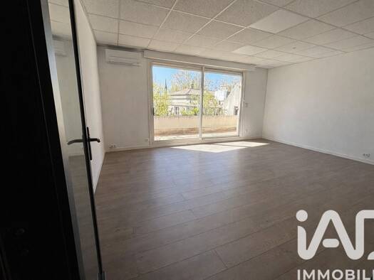 Appartement à vendre 262 500 € 4 pièces 3 chambres 97,61 m² Étage 1/4 Les Alyscamps-Chabourlet Arles 13200