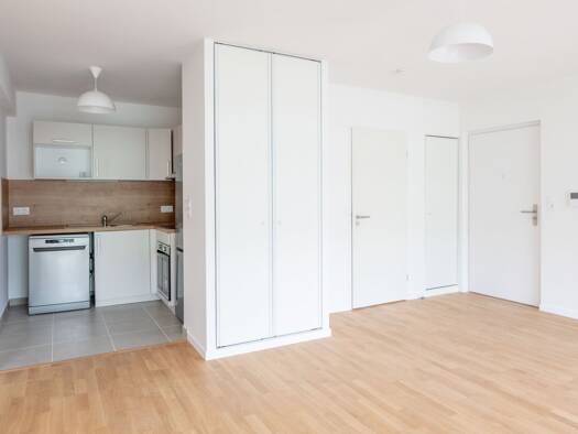 Appartement à louer 949 € 1 pièce 30,5 m² Étage 1/5 Atlantis-Massy Sud Massy 91300