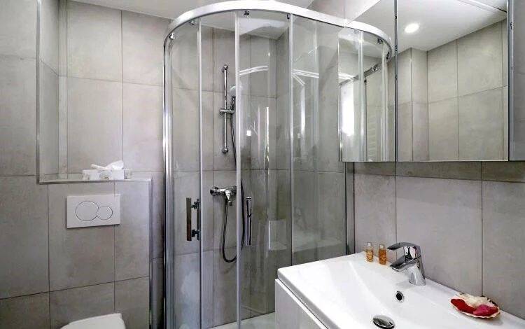 Maison à louer, 20m², CANNES