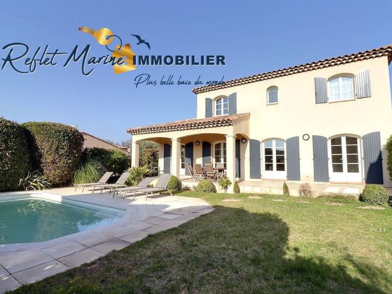 Maison à vendre, 151m², SAINT CYR SUR MER