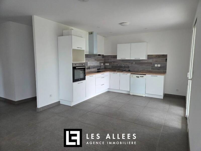 Maison à louer, 123m², MONTELIMAR