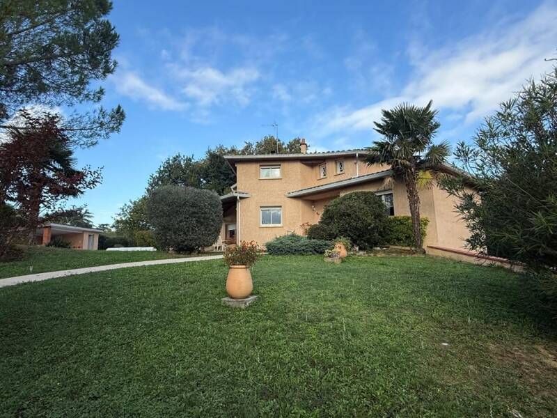 Maison à louer, 175m², LAPEYROUSE FOSSAT