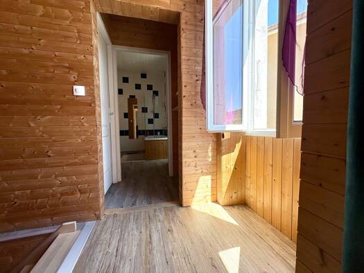 Maison à vendre 165 000 € 4 pièces 3 chambres 90 m² Montmeyran 26120