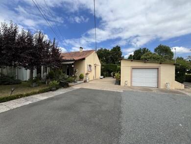 Maison à vendre 199 900 € 5 pièces 3 chambres 92 m² 2 500 m² de terrain St Pierre d Eyraud 24130