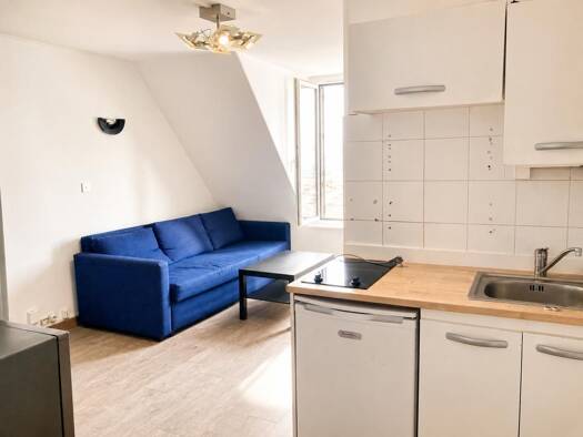Appartement à vendre 182 000 € 1 pièce 18 m² Étage 4/5 Trudaine-Maubeuge Paris 9ème arrondissement 75009