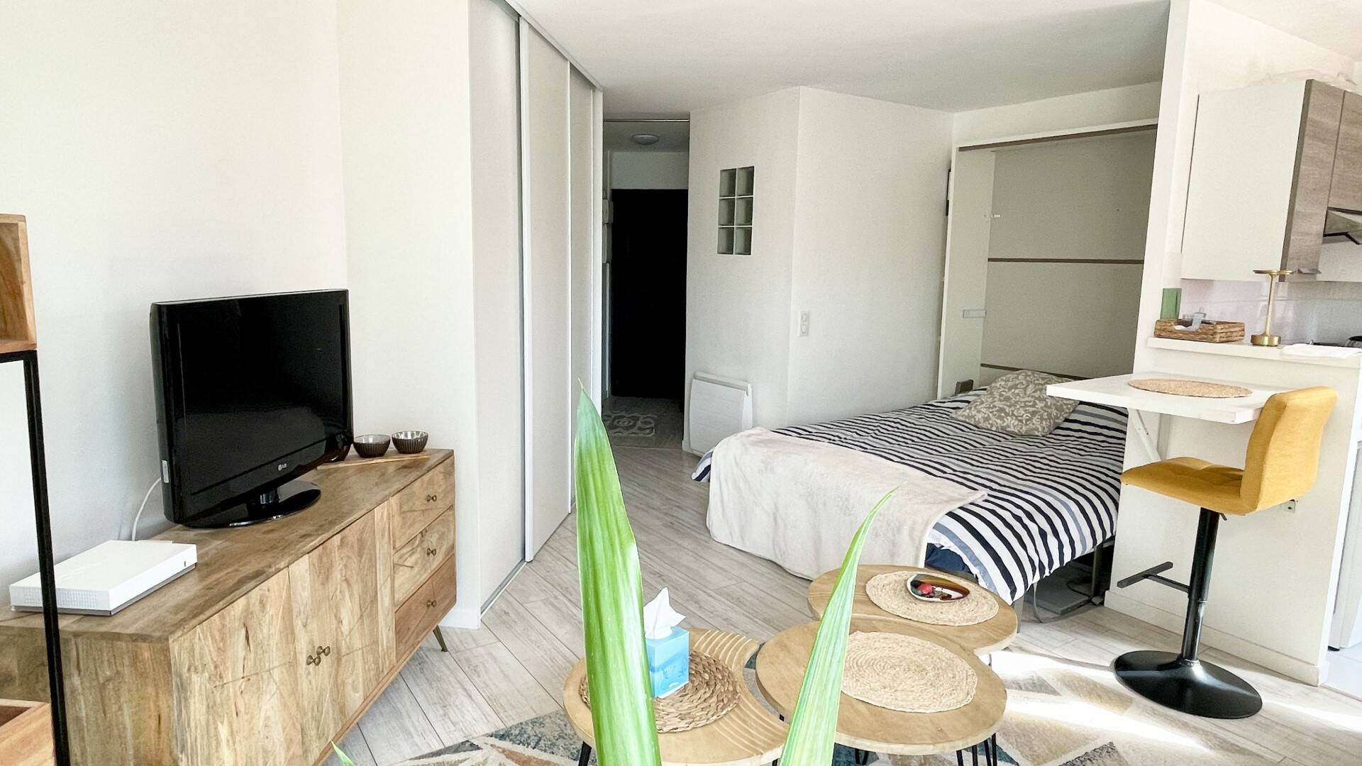 Maison à louer, 30m², ISSY LES MOULINEAUX