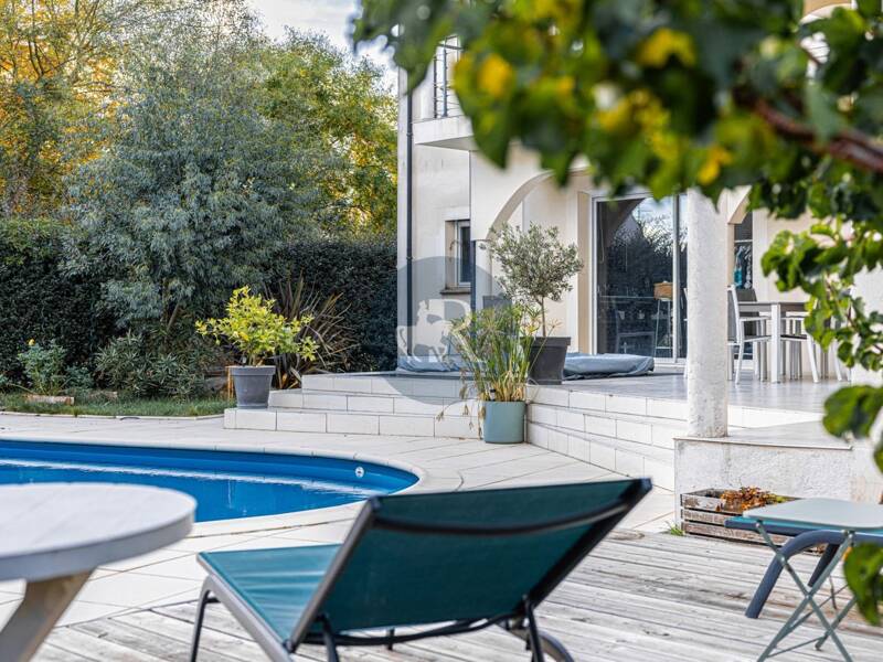 Maison à vendre, 299m², SAINT JEAN LE BLANC