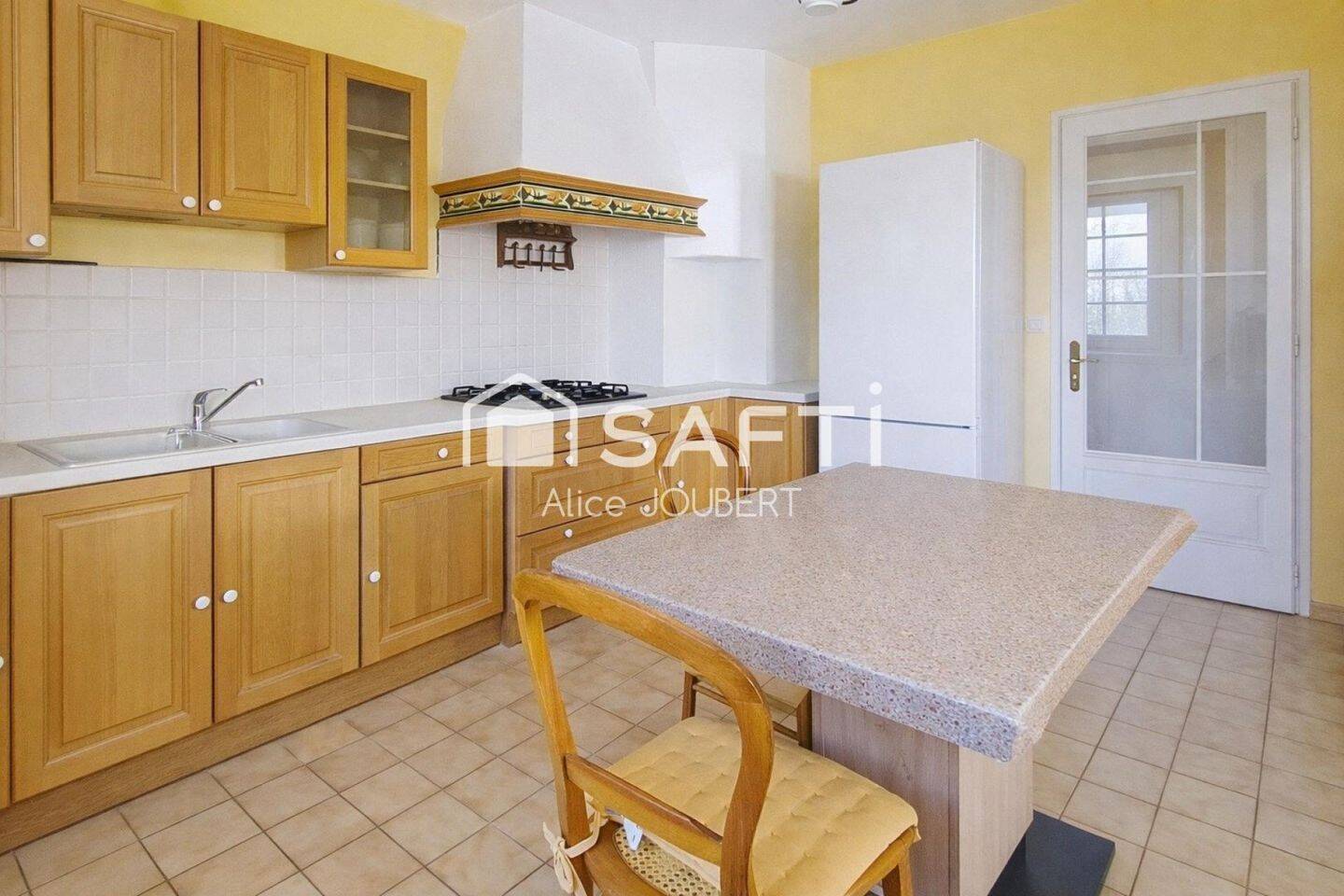 Maison à vendre, 138m², TALMONT SAINT HILAIRE