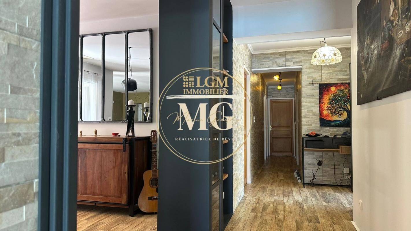 Maison à vendre, 184m², MEYRANNES