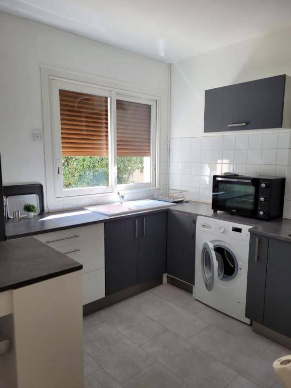 Maison à louer, 40m², HYERES