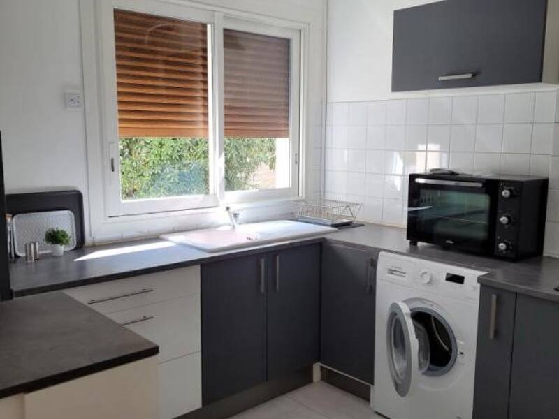 Maison à louer, 40m², HYERES