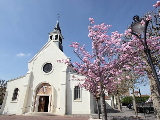 Boutique avec bail commercial 2 306 € 2 pièces 68 m² de surface de vente Mederic La Garenne-Colombes 92250