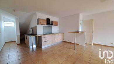Appartement à vendre 182 000 € 3 pièces 2 chambres 65 m² Dernier étage, Étage 1/1 Le Tampon 97430