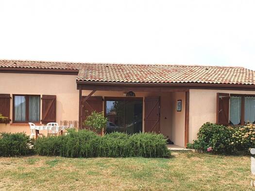 Maison à vendre 165 000 € 3 pièces 2 chambres 85 m² 373 m² de terrain La Ville-Dieu-du-Temple 82290