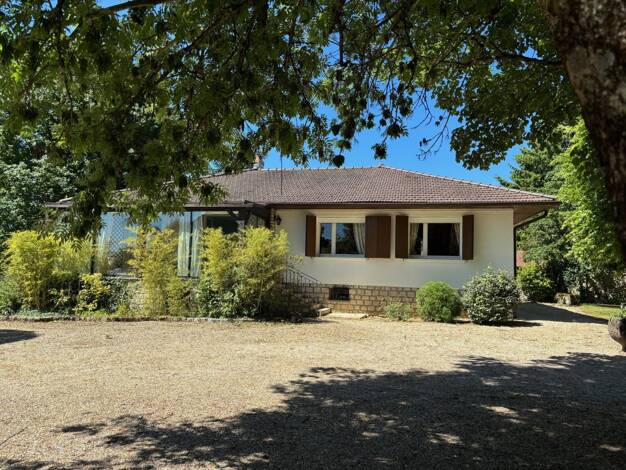 Maison à vendre 350 000 € 6 pièces 3 chambres 140 m² 4 444 m² de terrain La Chapelle-la-Reine 77760