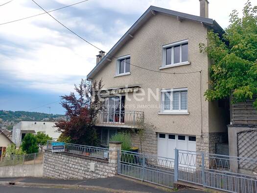 Maison à vendre 199 000 € 7 pièces 5 chambres 164 m² 1 270 m² de terrain Bouquet Brive-la-Gaillarde 19100