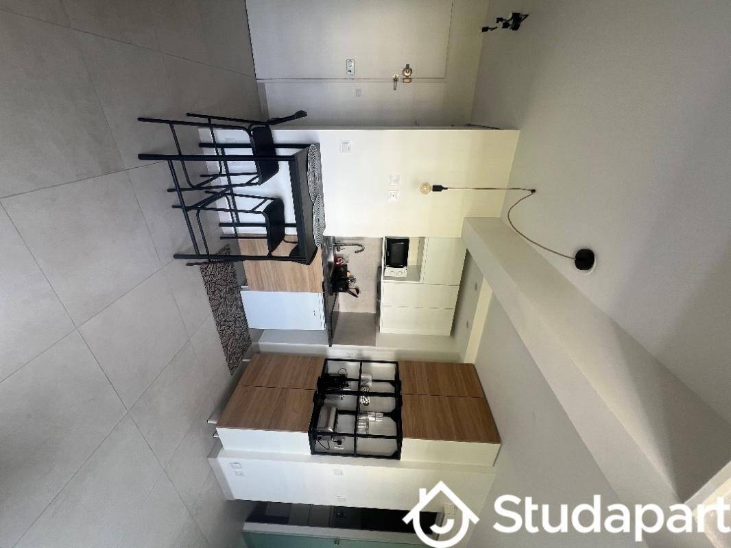 Maison à louer, 23m², ANTIBES