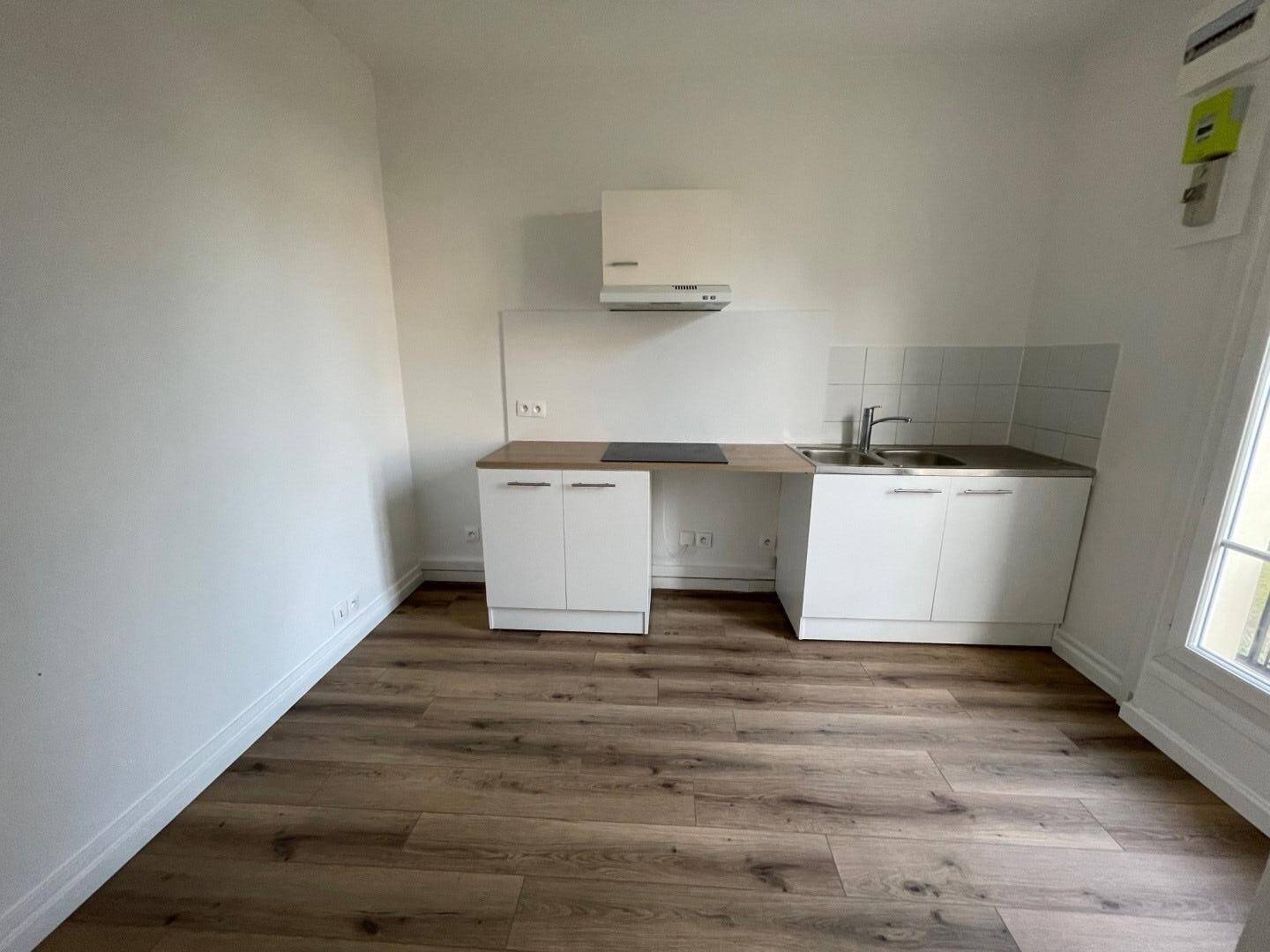 Maison à louer, 22m², NANTERRE