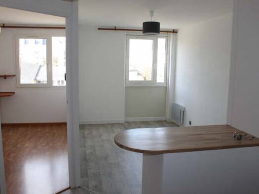 Appartement à louer 540 € 2 pièces 1 chambre 30 m² 2ème étage La Folie-Couvrechef Caen 14000