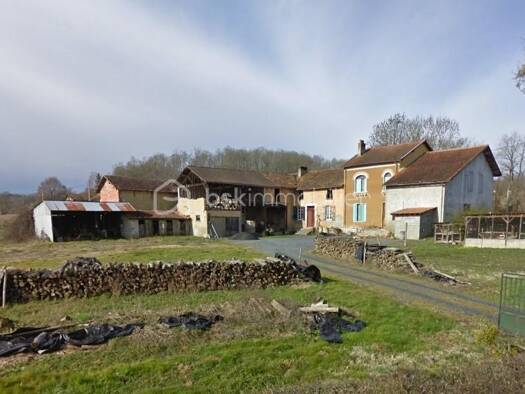 Ferme à vendre 150 000 € 6 pièces 4 chambres 167 m² 6 602 m² de terrain Marciac 32230