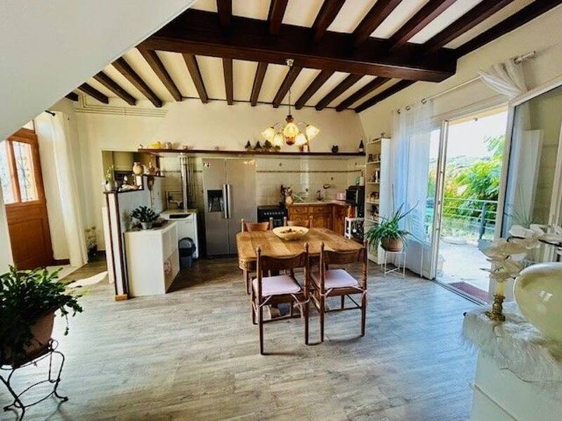 Maison à vendre, 138m², SAINT PIERRE LA PALUD