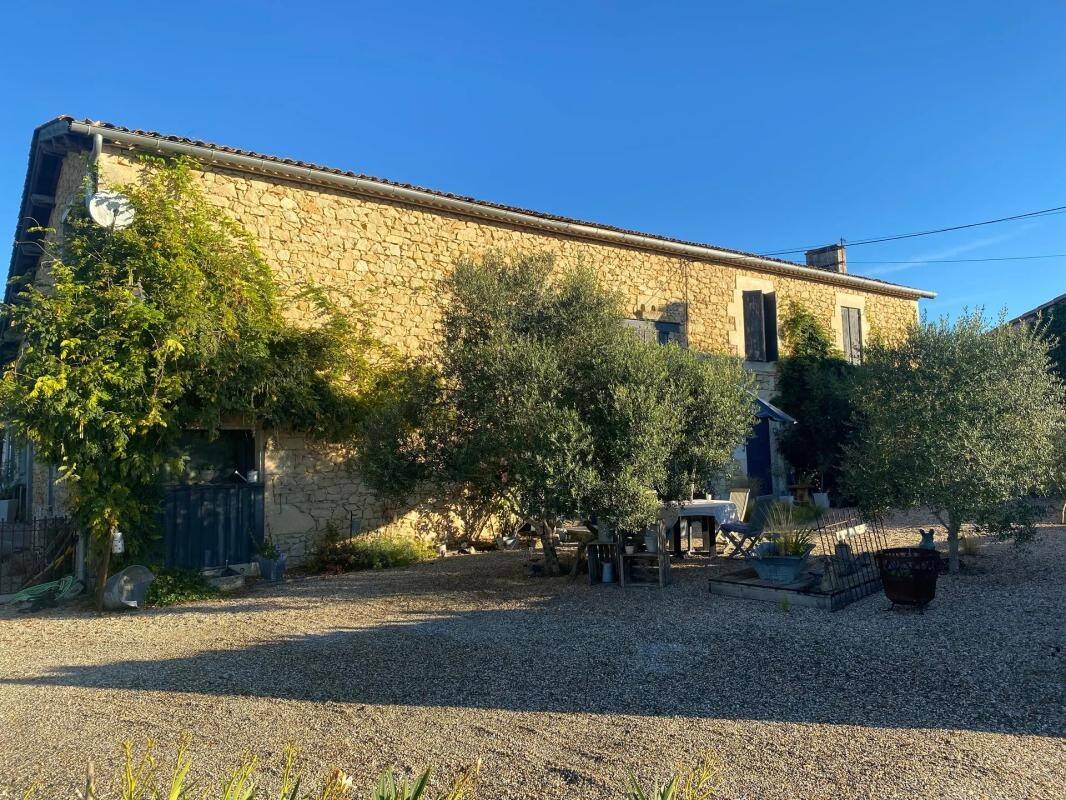 Maison à vendre, 350m², SAUVETERRE DE GUYENNE