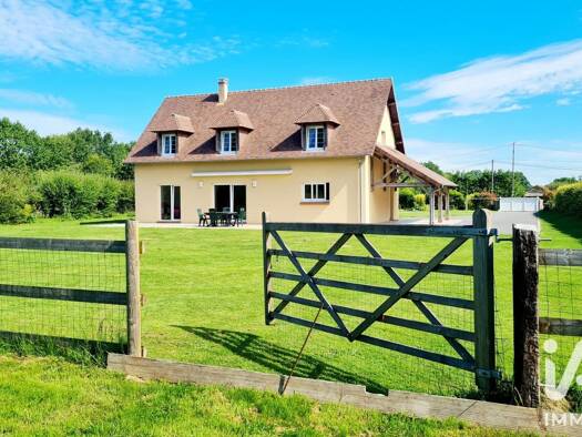 Maison à vendre 628 000 € 6 pièces 4 chambres 160,9 m² 16 520 m² de terrain Pont-l'Évêque 14130