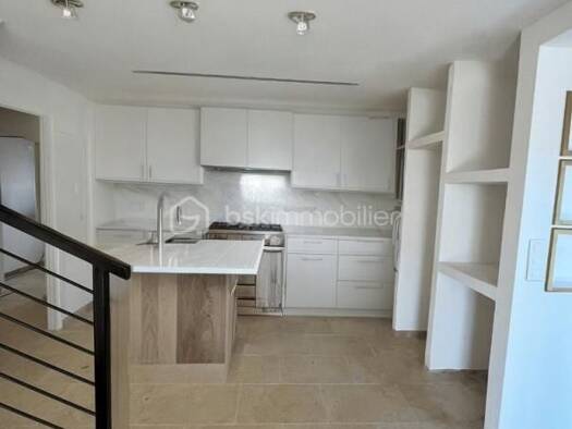 Maison à vendre 770 000 € 4 pièces 3 chambres 97,5 m² Nartelle-Noyer-Bellevue-bd des Sardinaux Sainte-Maxime 83120
