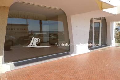 Local commercial à vendre 250 000 € 77,4 m² de surface de vente Plage Centre Canet-Plage 66140
