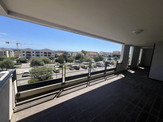 Appartement à vendre 238 000 € 3 pièces 66 m² Étage 2/1 Ouest et Sud Borgo 20290