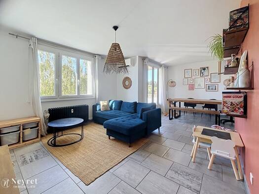 Appartement à vendre 189 000 € 4 pièces 2 chambres 68 m² Étage 2/4 Centre Sud Ouest Saint-Symphorien-d'Ozon 69360