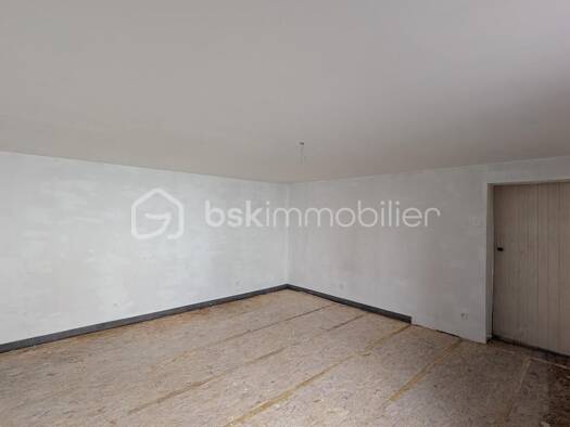 Maison à vendre 94 000 € 5 pièces 4 chambres 197 m² Raon-sur-Plaine 88110