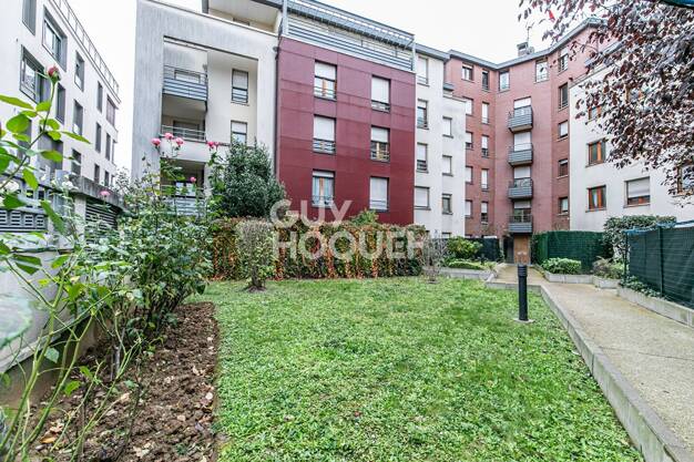 Appartement à vendre 194 000 € 2 pièces 1 chambre 51 m² Étage 1/5 Jules Lamant et Ses Fils Neuilly sur Marne 93330