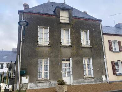 Maison à vendre 109 500 € 3 pièces 2 chambres 90 m² 117 m² de terrain Ste Anne sur Brivet 44160