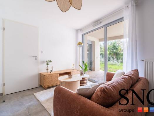 Appartement à louer 950 € 3 pièces 2 chambres 58,3 m² RDC Jules Julien Toulouse 31400