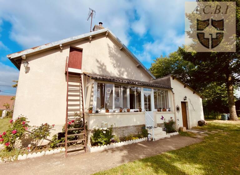 Maison de plain-pied à vendre 133 000 € 4 pièces 2<br/>chambres 65 m²<br/>superficie 1 084 m²<br/>terrain Montoire sur le Loir 41800
