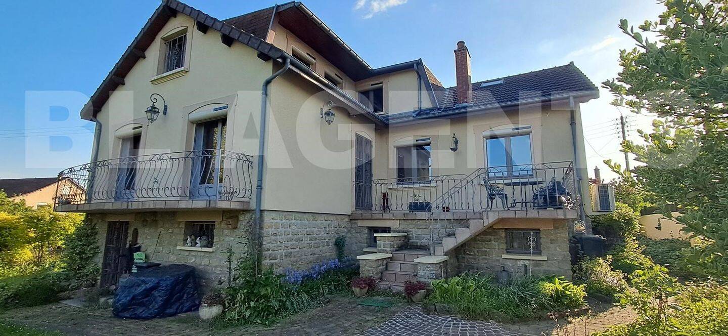 Maison à vendre, 150m², VIVIER AU COURT