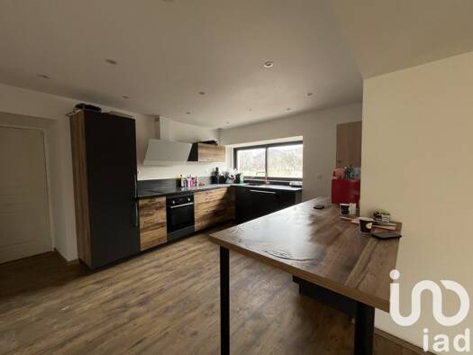 Maison à vendre 154 000 € 5 pièces 3 chambres 137 m² 2 084 m² de terrain Thouars 79100
